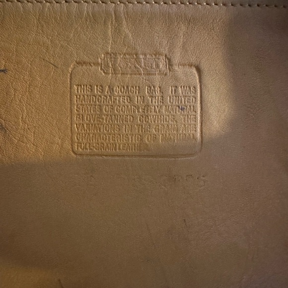 Large vintage Coach duffle crossbody - Picture 4 of 4